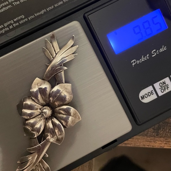 Vintage Harry S Bick HSB Sterling silver floral leaves statement brooch pin - Picture 6 of 6